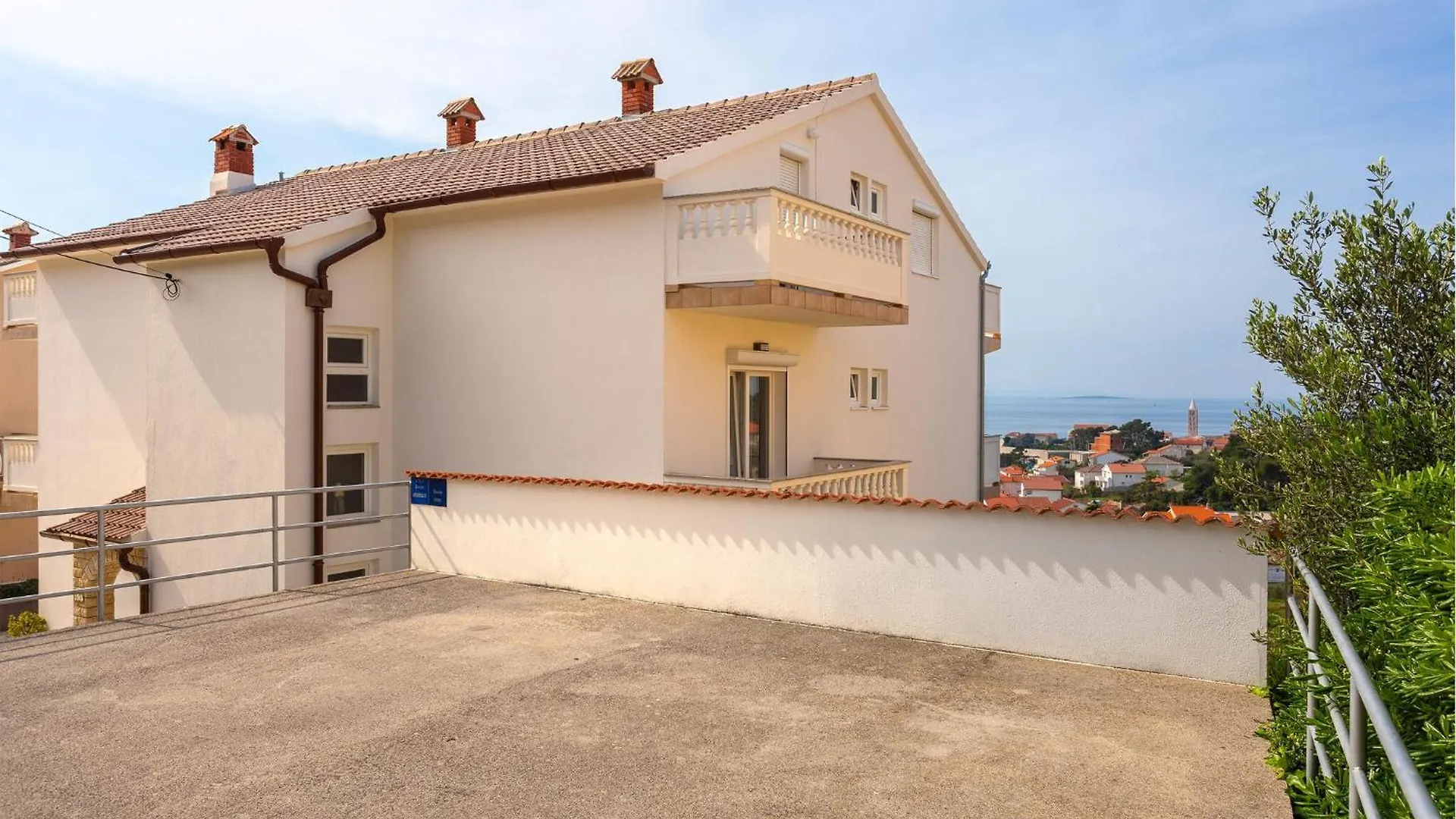 Cozy Apartment In Banjol With Wi-Fi Croatia